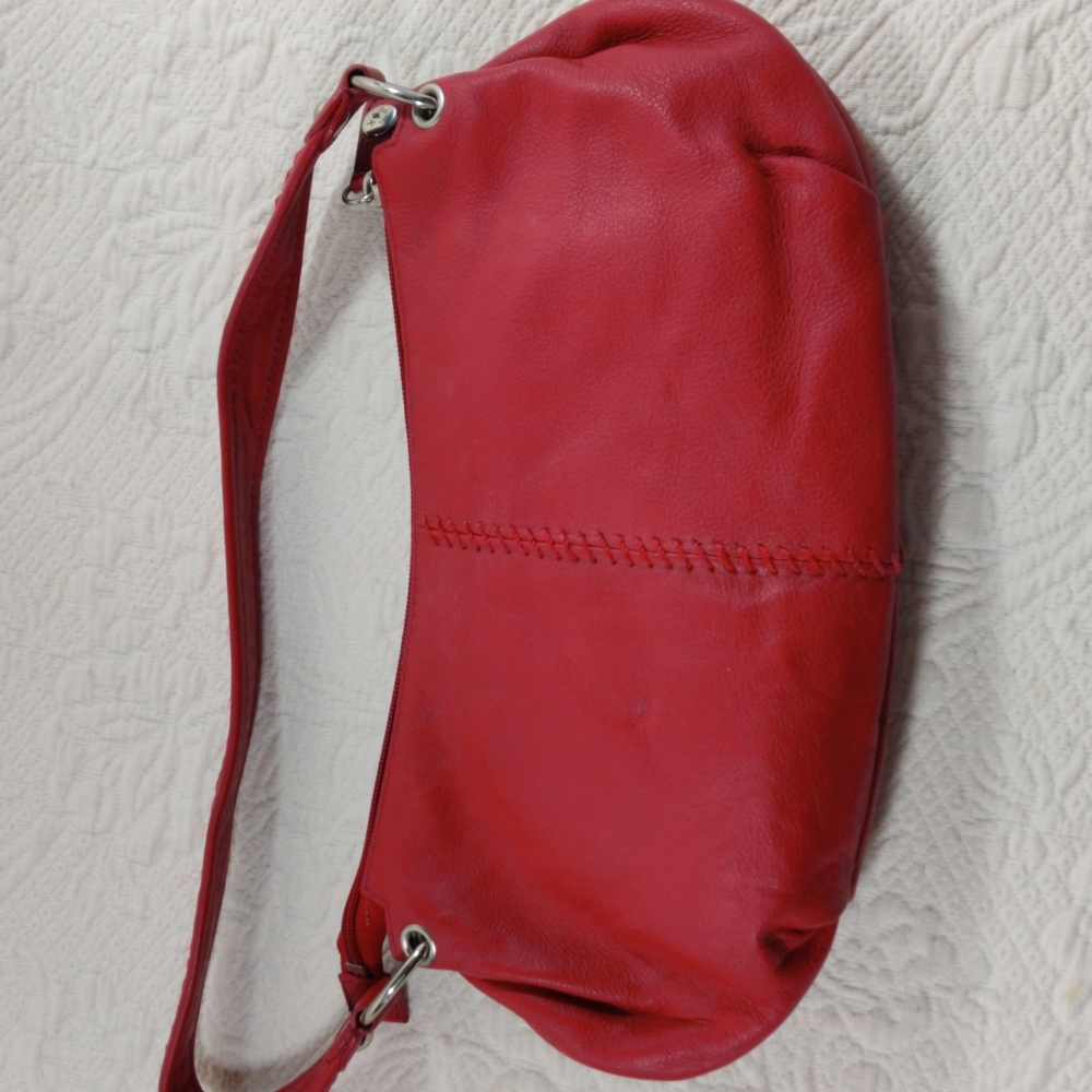 The Sak Red Leather Weaved Strap & Stitch Design Handbag - Picture 5 of 12